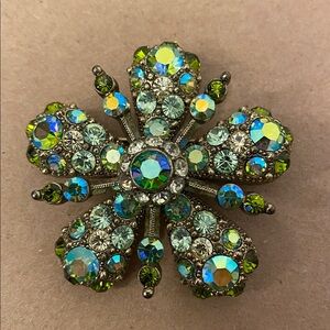 Vintage Joan Rivers Brooch Pin Aurora Borealis Glass Rhinestone Gold Tone Signed